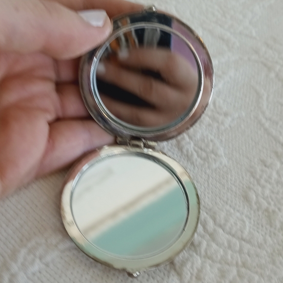 Vintage Art Noveau Antique Silver Compact Mirror Mid Century Coquette Elegant - Picture 11 of 14